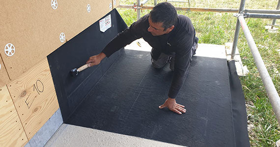 EPDM ONE waterproofing on a timber garden building roof